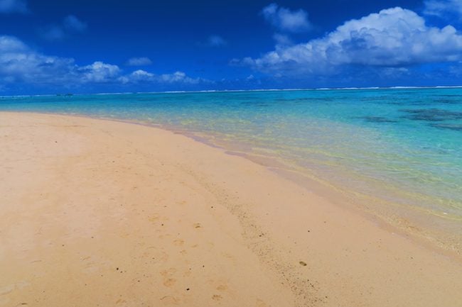 Titikaveka tropical beach rarotonga cook islands