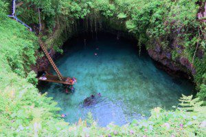 SAMOA TRAVEL GUIDE - COVER