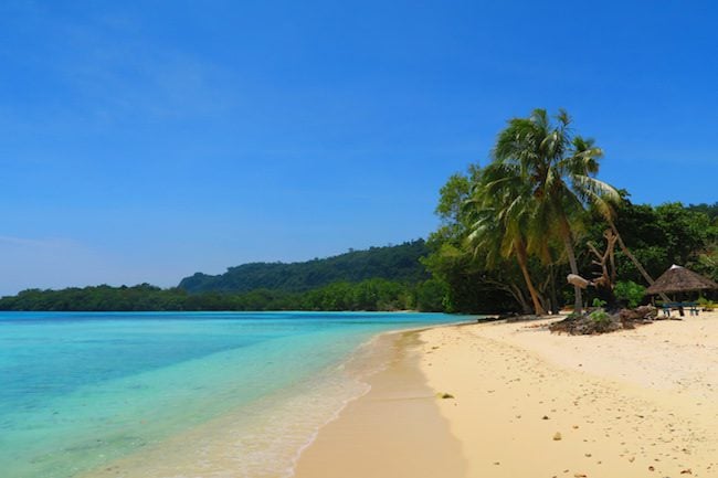 Lonnoc Tropical Beach Santo Island Vanuatu - White Sand