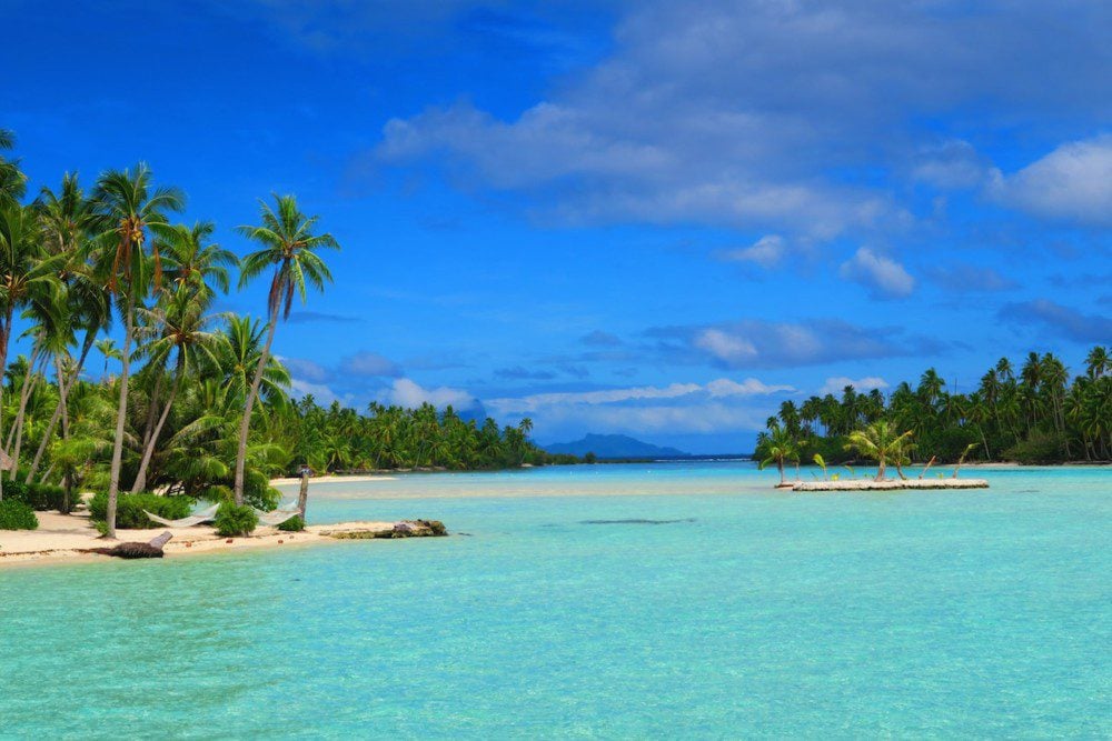 Top 10 Tropical Islands In The South Pacific | X Days In Y