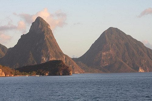 st-lucia-pitons-area