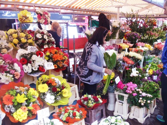 cours-saleya-flower-market-in-nice