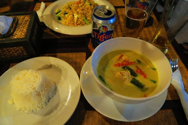 thai-green-curry-soup-ko-phi-phi-thailand