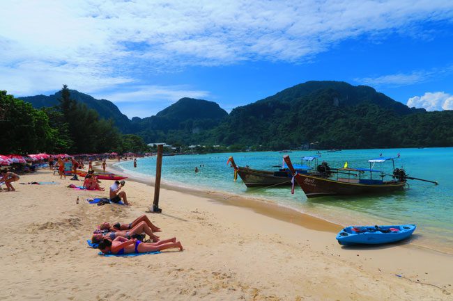 ton-sai-village-beach-ko-phi-phi