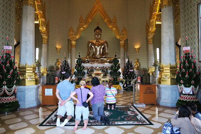 wat-traimit-golden-buddha-temple-bangkok