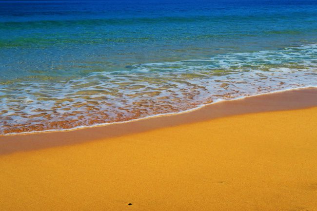 Tunnels Beach Kauai - Hawaii - sand and water