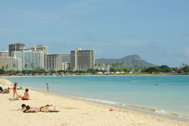 Image via Flickr by: Daniel Ramirez Ala Moana Beach - Honolulu - oahu - Hawaii