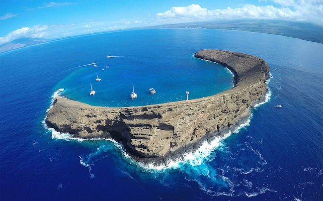 Molokini Crater - Maui - Hawaii - Bossfrog Molokini Crater - Maui - Hawaii - Bossfrog