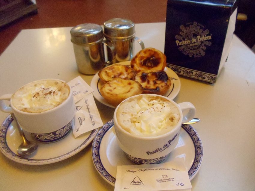 pastel de nata - Pastéis de Belém- famous Lisbon custard tart