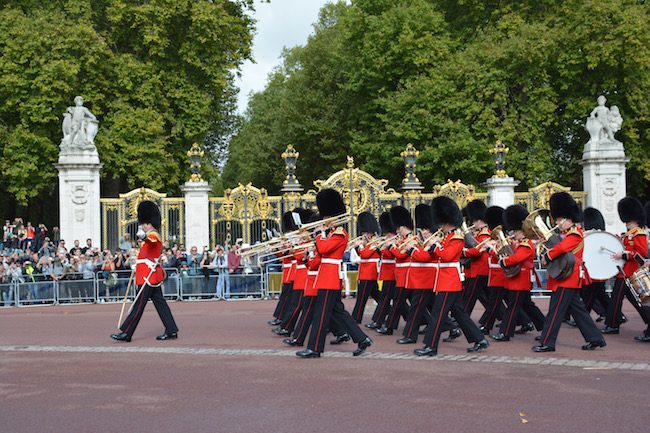 Changing of the Guard - Buckingham Palace - London