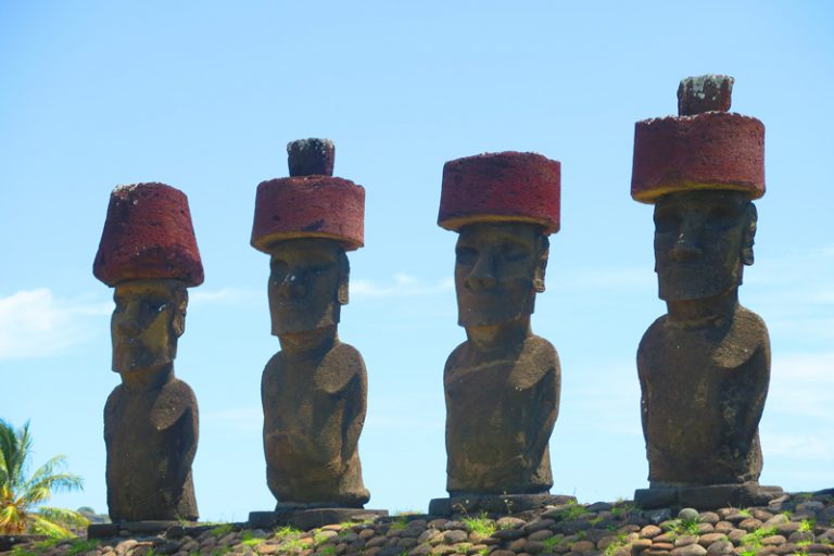 4 Days In Easter Island