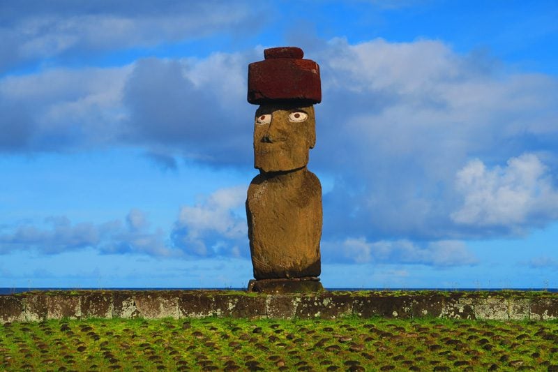 Moai statue in Ahu Tahai Easter Island