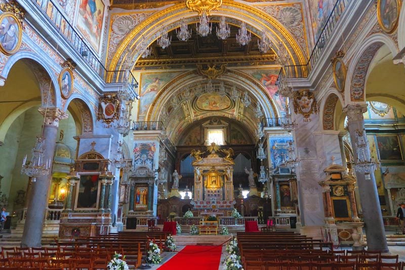 Basilica di Santa Maria in Aracoeli - Rome Church 3