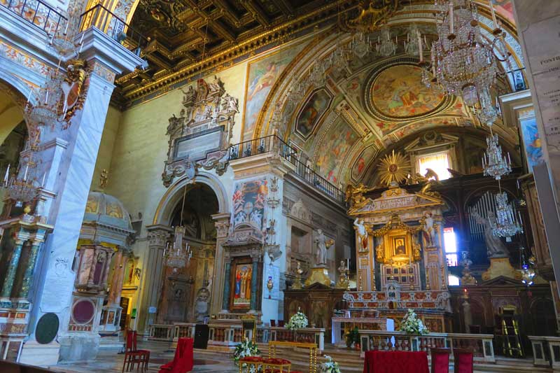 Basilica di Santa Maria in Aracoeli - Rome Church 5