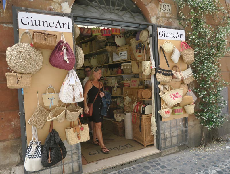 GiuncArt - straw bags - Rome