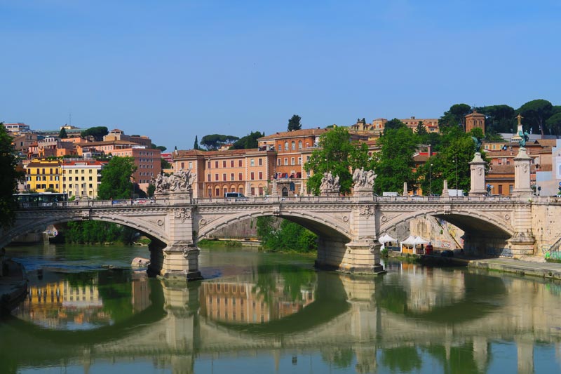 Ponte Vittorio Emanuele II - Rome