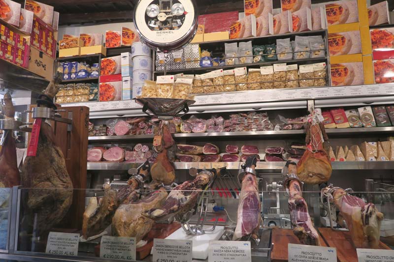 Roscioli Salumeria Con Cucina - rome deli