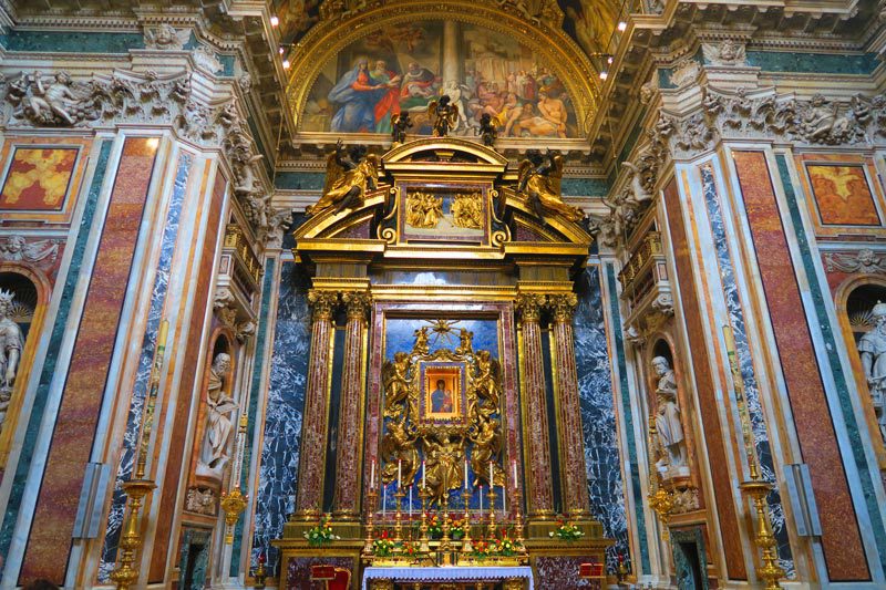 Santa Maria Maggiore - Rome Church - altar