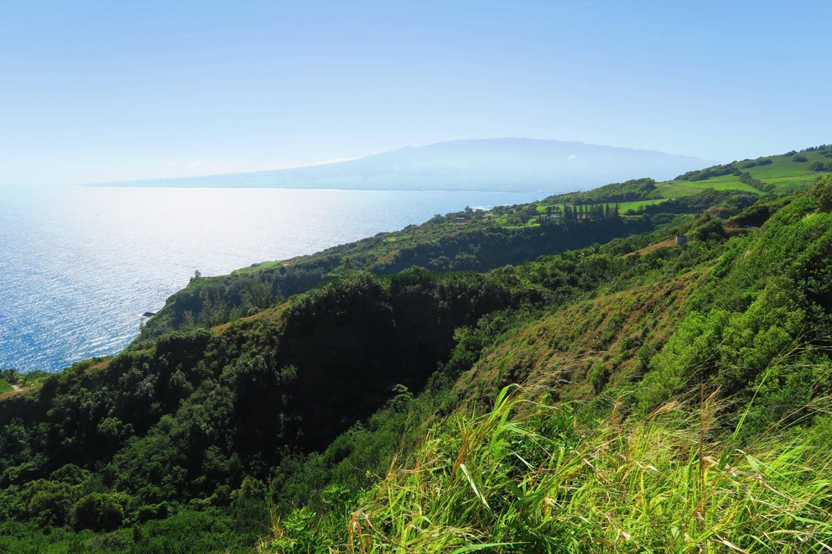 View to East Maui - Kahekili Highway Scenic Drive - Maui - Hawaii