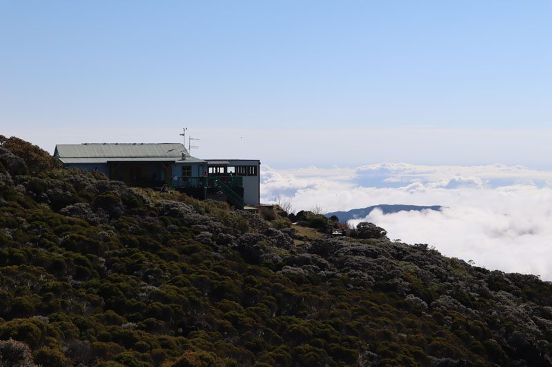 Gite de la Caverne Dufour - Piton des Neiges hike overnight cabin - Reunion Island