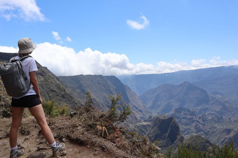 Sentier de Roche Plate - Reunion Island hike - hiker