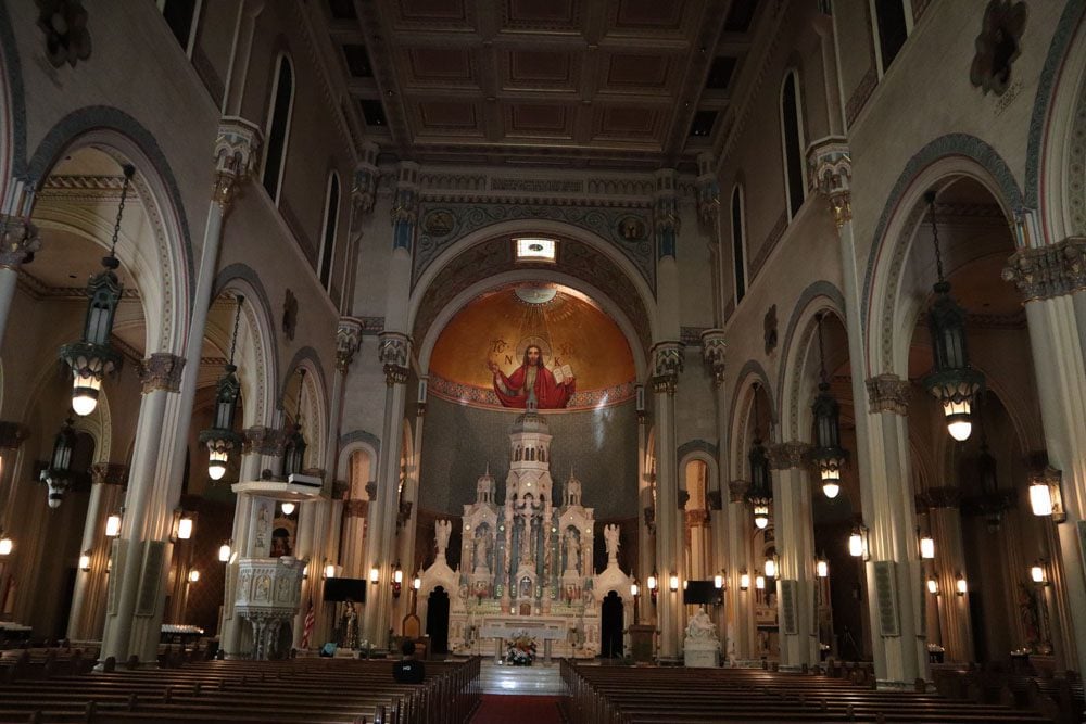 Saint Peter and Paul Church san francisco - interior