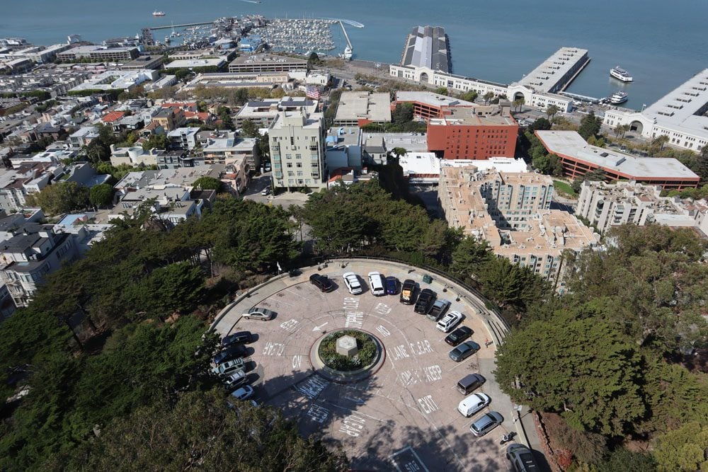 telegraph hill parking - san francisco coit tower