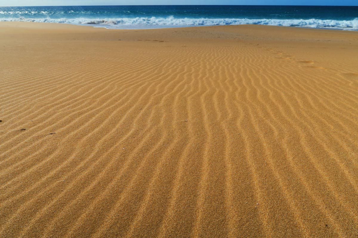 Golden sand in Papohaku Beach - Molokai Hawaii