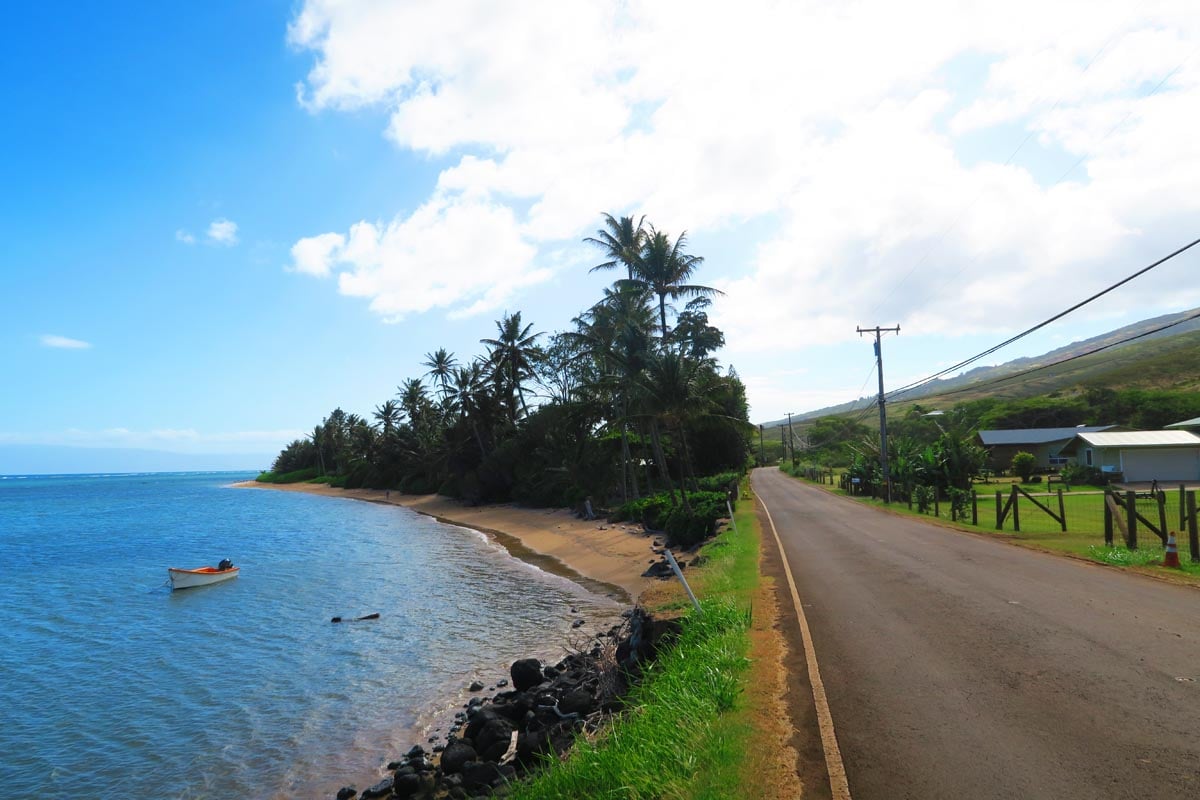 Molokai scenic coastal road - Hawaii