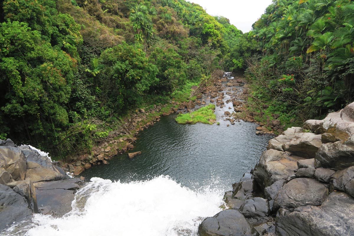 Pepe’ekeo Scenic Drive - hike to secret waterfall - Big Island Hawaii_3