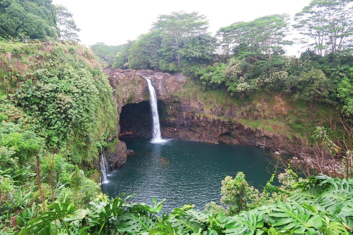 Rainbow Falls - Big Island Hawaii