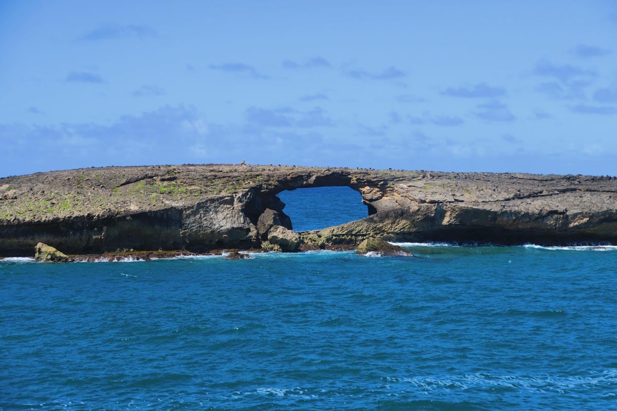 Sea arch - Laʻie Point State Wayside - Oahu - Hawaii