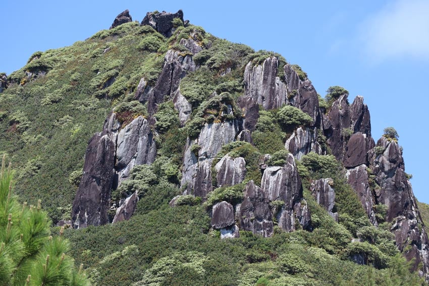 Mount Taitaa - tubuai - austral islands - french polynesia