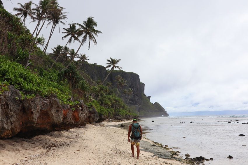 The lost trail - hiking in rurutu - austral islands - french polynesia