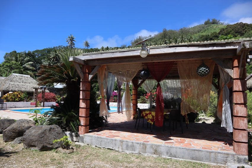 Vaitumu Village - Rurutu - austral islands - french polynesia - lanai