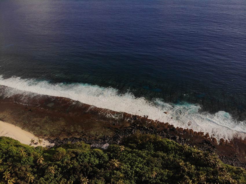 barrier reef and beach - avera bay lookoutout - rurutu - austral islands - french polynesia