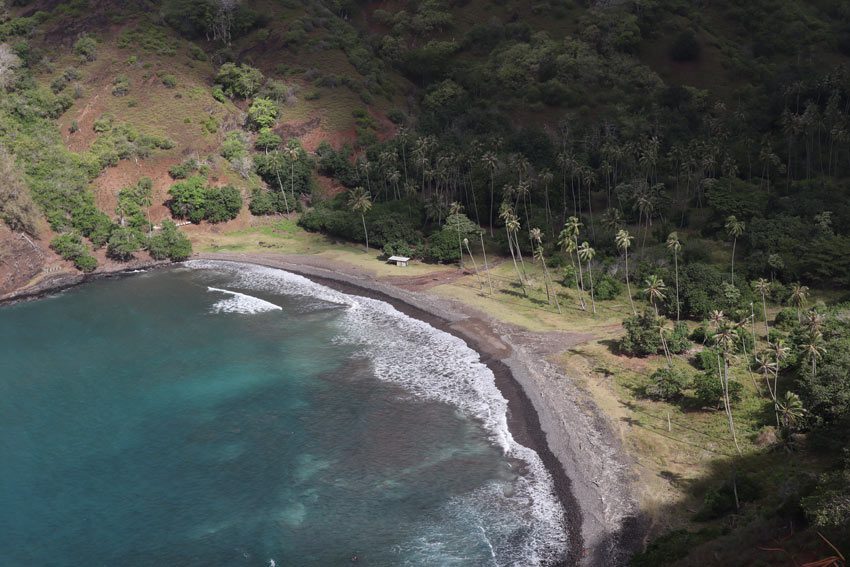 deserted beach on road to Puamau - Hiva Oa - Marquesas Islands - French Polynesia