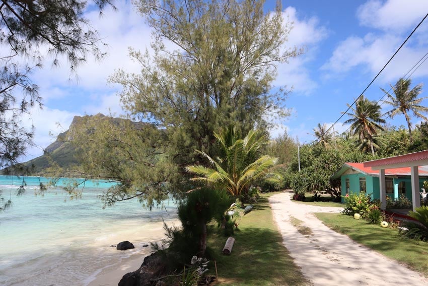 house near lagoon - raivavae - austral islands - french polynesia