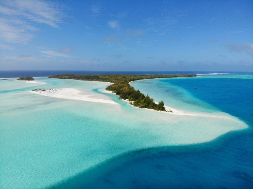 motu piscine - raivavae - austral islands - french polynesia