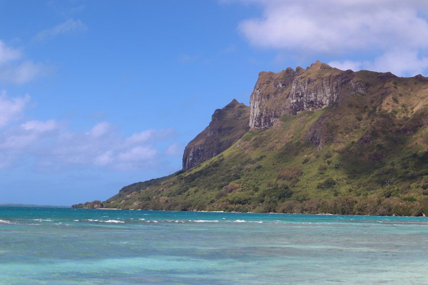 mountain range - raivavae - austral islands - french polynesia