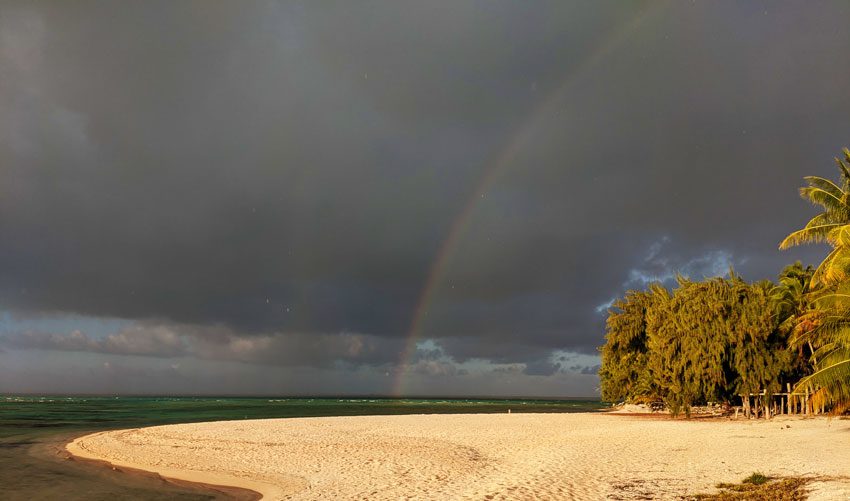 rainbow - tikehau - french polynesia