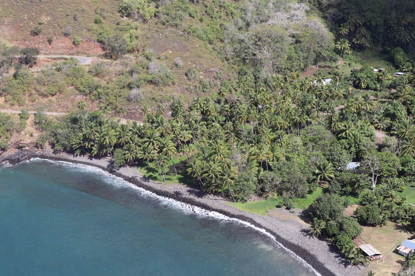 rocky beach - Hiva Oa - Marquesas Islands - French Polynesia