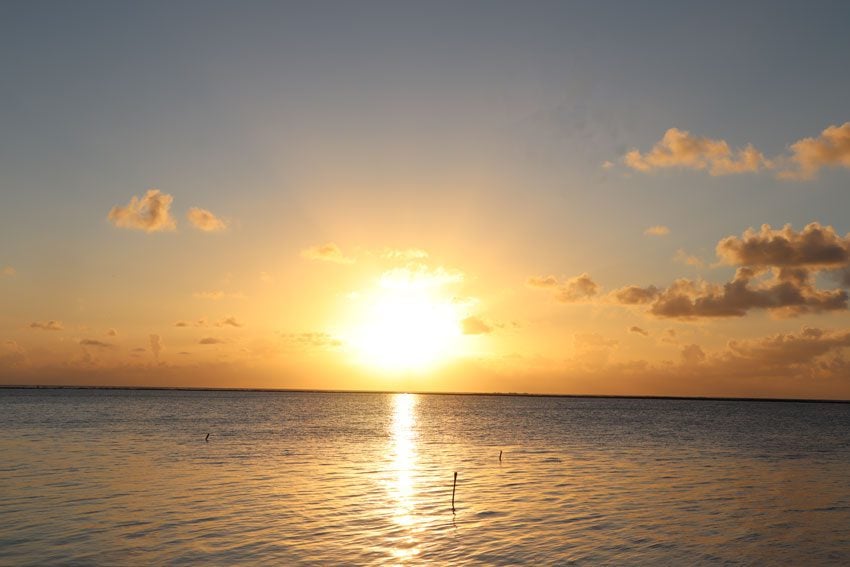 sunset 4 - tikehau - french polynesia