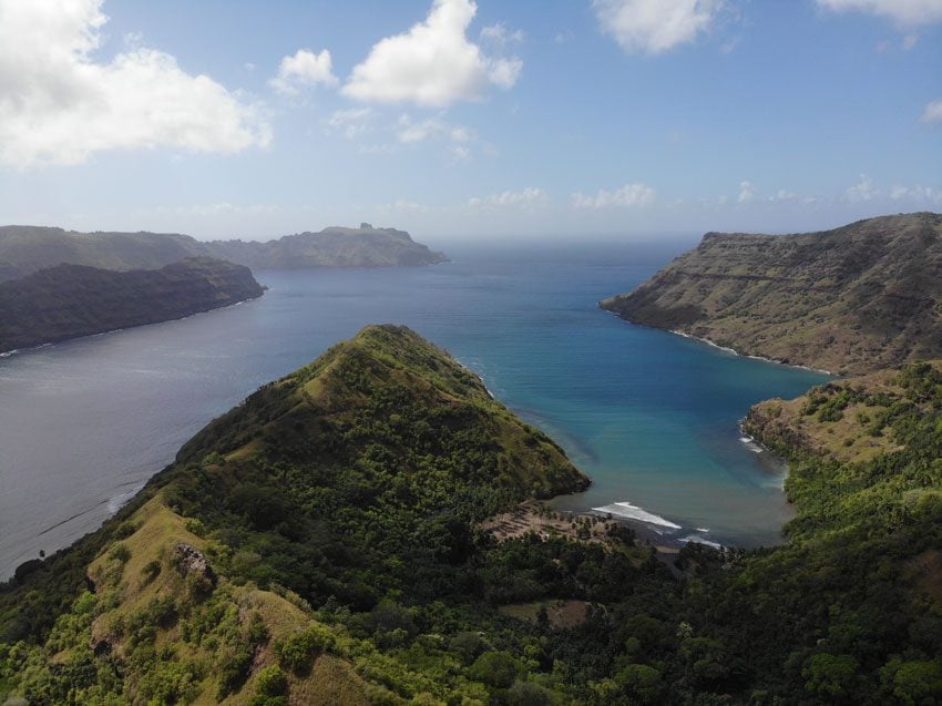 Comptroller Bay and Taipivai Valley - nuku hiva - marquesas islands - french polynesia