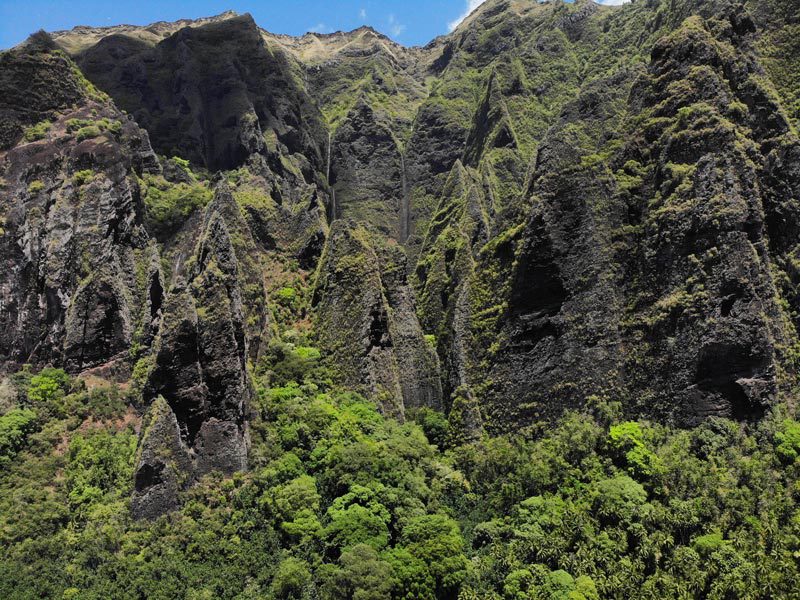 jagged basalt cliffs Vaipo Waterfall Hike - Hakaui Valley - nuku hiva - marquesas islands - french polynesia