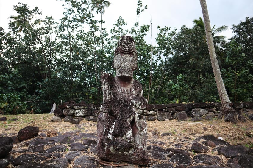 stone tiki statue Hikokua archeological site - nuku hiva - marquesas islands - french polynesia