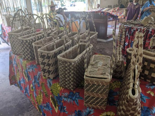 Crafts market Rurutu - Austral Islands - French Polynesia