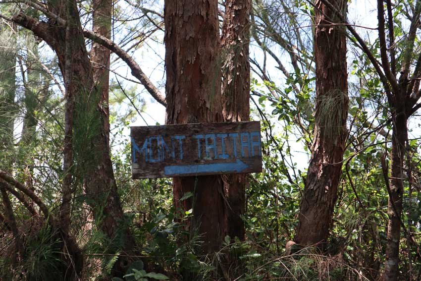 Hiking in Tubuai - Austral Islands - French Polynesia