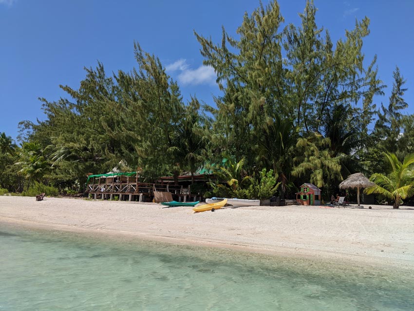 Pension Tikehau Village French Polynesia