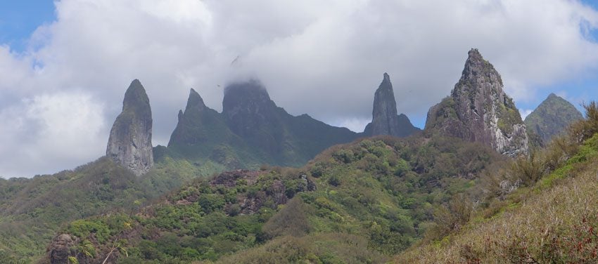 Ua Pou travel guide - marquesas islands french polynesia